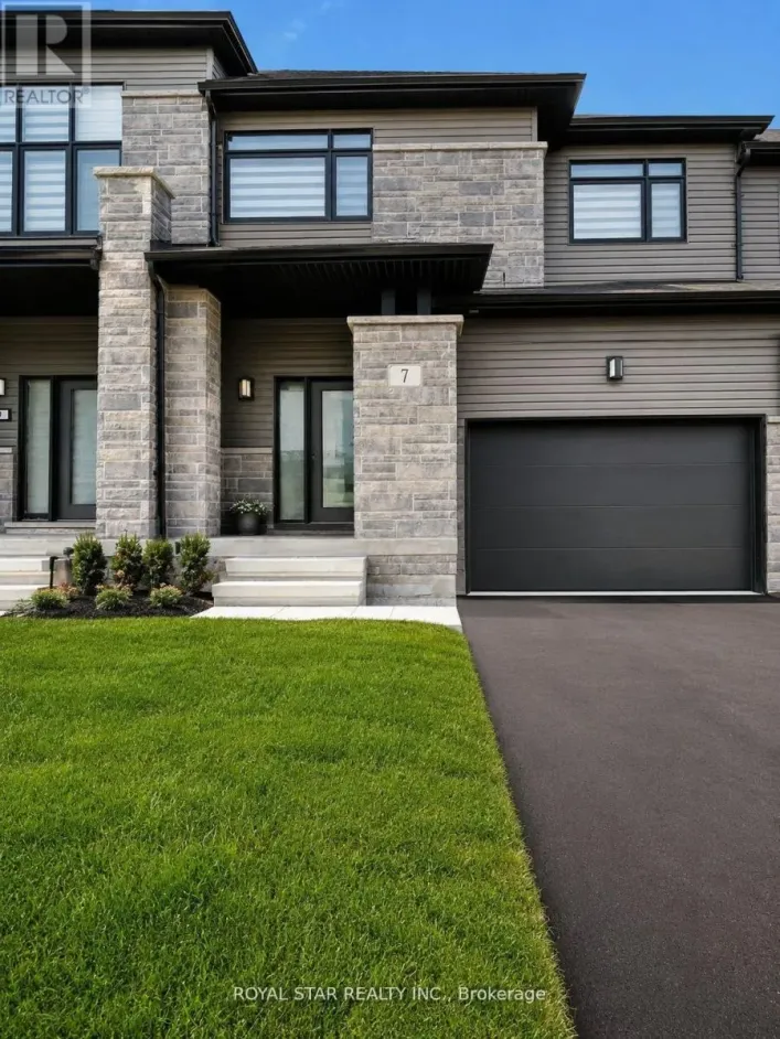 7 FEDERICA CRESCENT, Wasaga Beach
