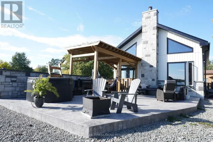 7 FIFTH AVENUE, Kirkland Lake