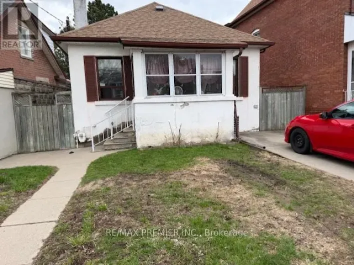 7 FLORENCE CRESCENT, Toronto