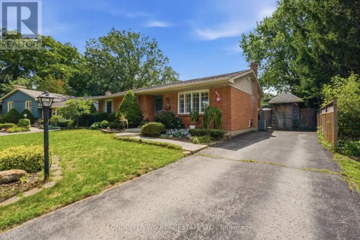 7 GLENBURNIE CRESCENT, London North