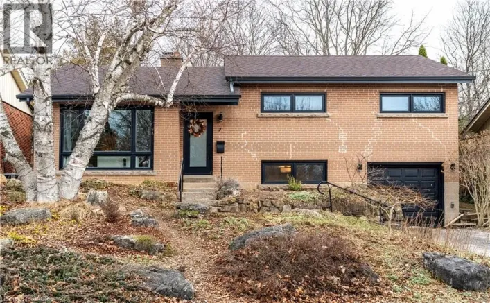 7 GLENMORRIS Drive, Hamilton