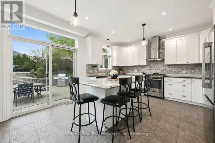 7 HARDY STREET, Guelph