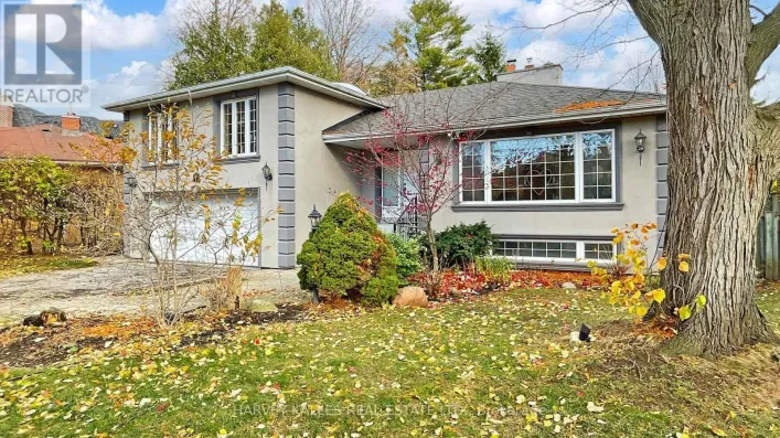 7 HAWKSBURY DRIVE, Toronto