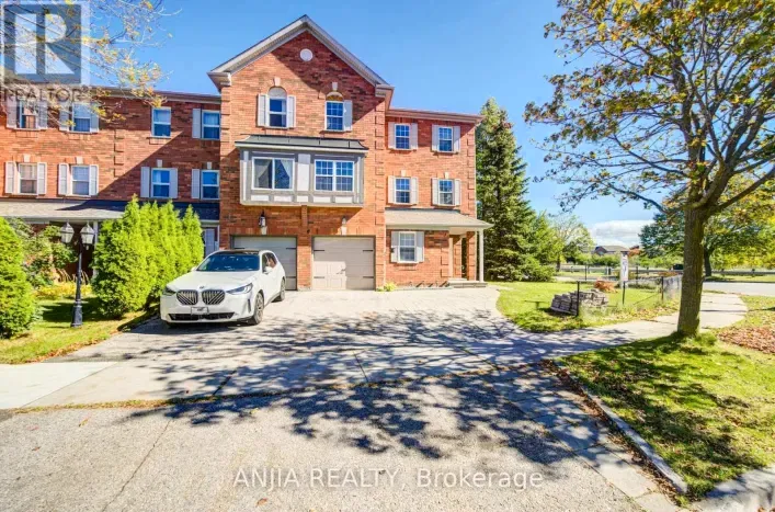 7 HAWTIN LANE, Aurora
