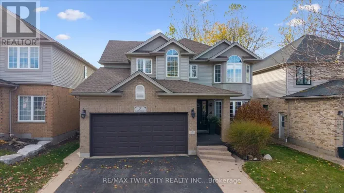 7 HEARTHBRIDGE STREET, Kitchener