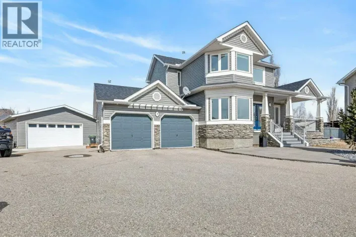 7 Henderson Bay NE, Langdon