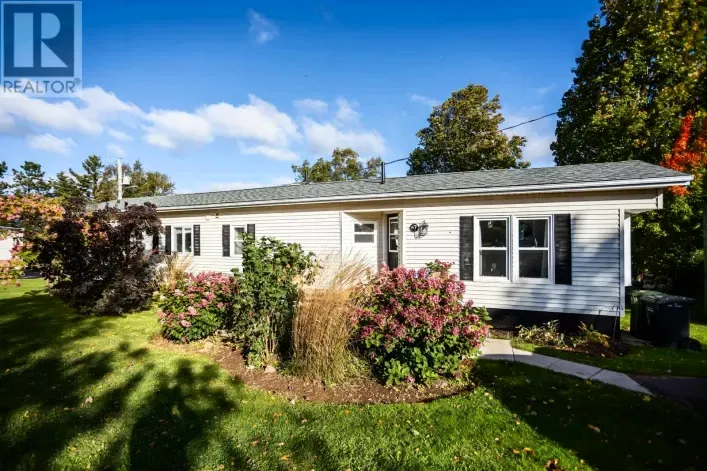 7 Heritage Drive, Cornwall