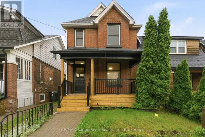 House for sale: 7 HEYWORTH CRESCENT, Toronto