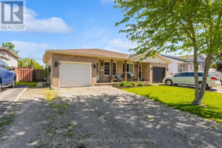 7 HILLCREST ROAD, Port Colborne