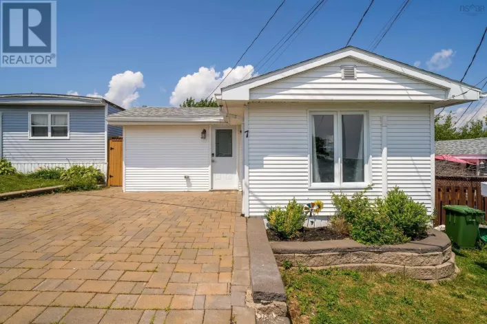 7 Hillside Drive, Harrietsfield