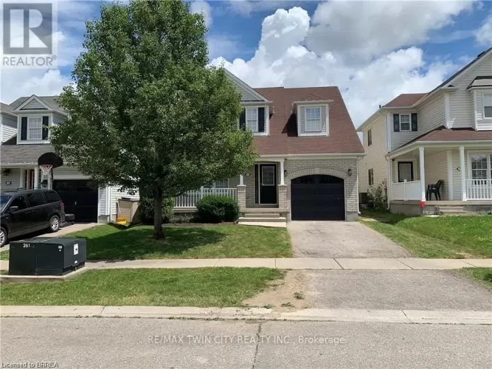 7 HOLLINRAKE AVENUE, Brant