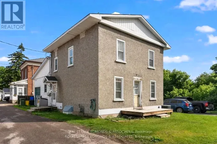 7 ISABELLA STREET, Pembroke