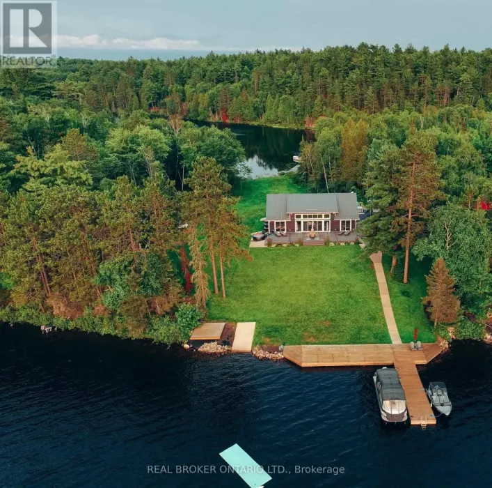 7 LA CASA DEL LAGO ROAD, Greater Sudbury