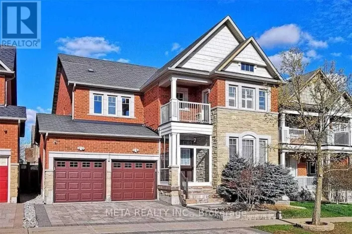 7 LAKEWOODS STREET, Richmond Hill