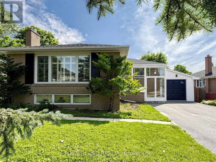 7 LAURENTIDE AVENUE, Aurora
