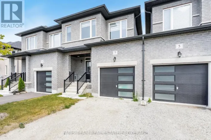 7 LISA STREET, Wasaga Beach