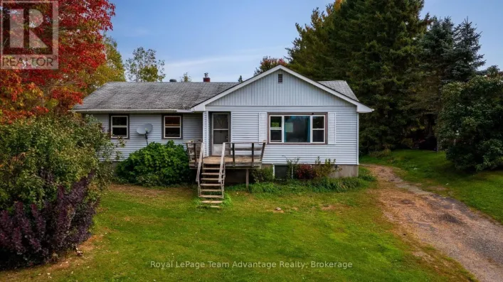 7 MARINA DRIVE, Whitestone