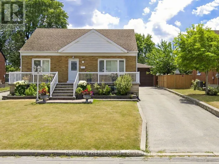 House for sale: 7 MAYALL AVENUE, Toronto