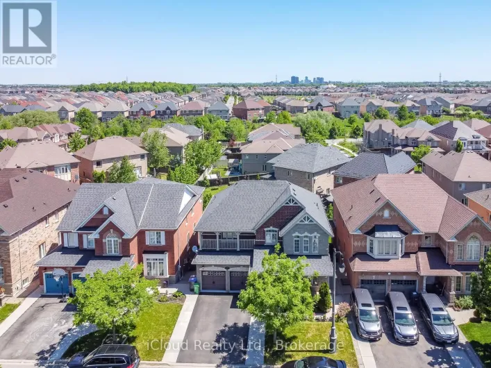 7 MERRITTONIA STREET, Brampton