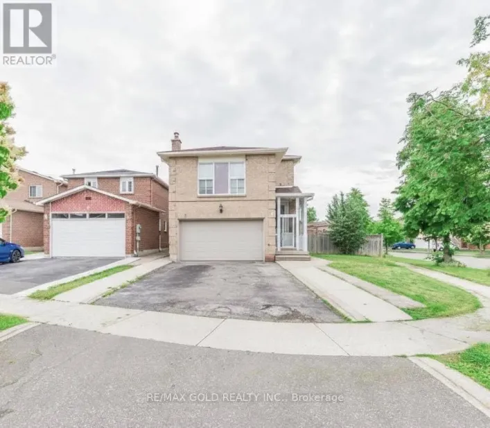 7 METZAK DRIVE, Brampton