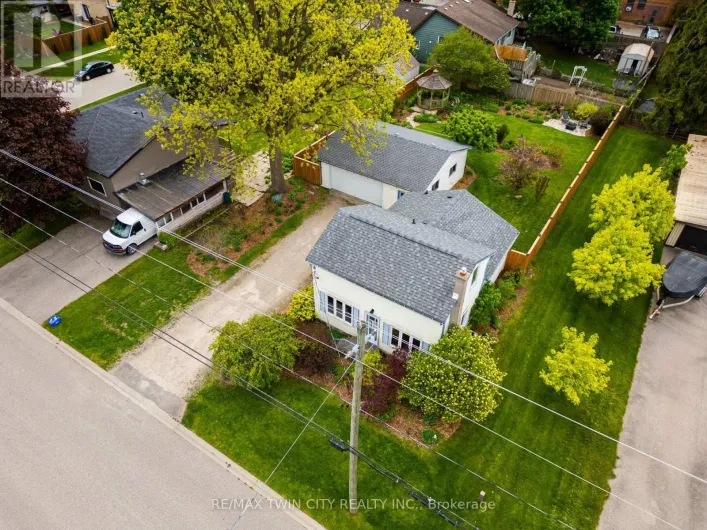 7 MILL STREET E, Blandford-Blenheim