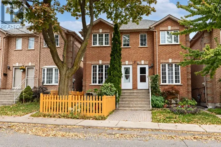 7 MULOCK AVENUE, Toronto