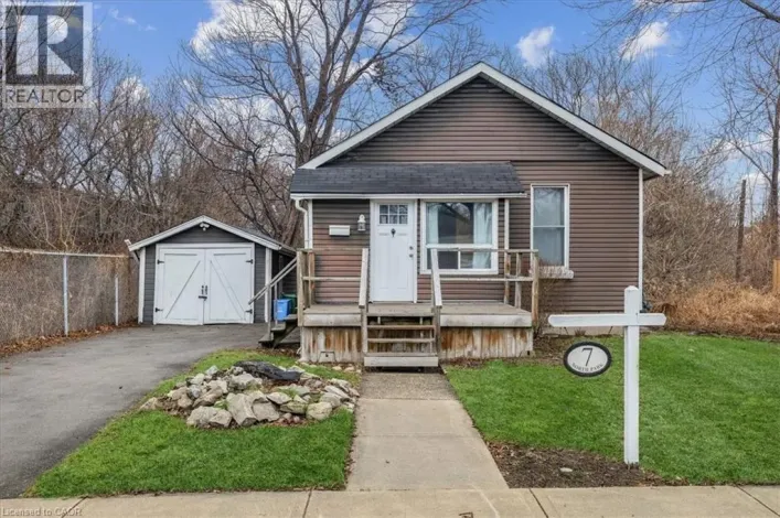 7 NORTH PARK Avenue, Hamilton