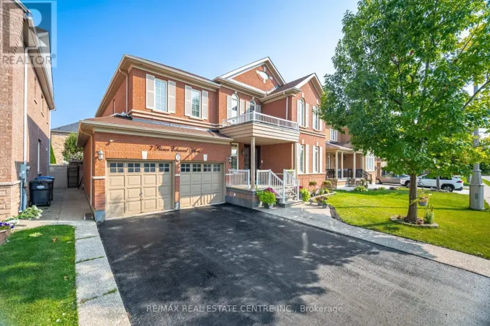 7 PRINCE EDWARD BOULEVARD, Brampton