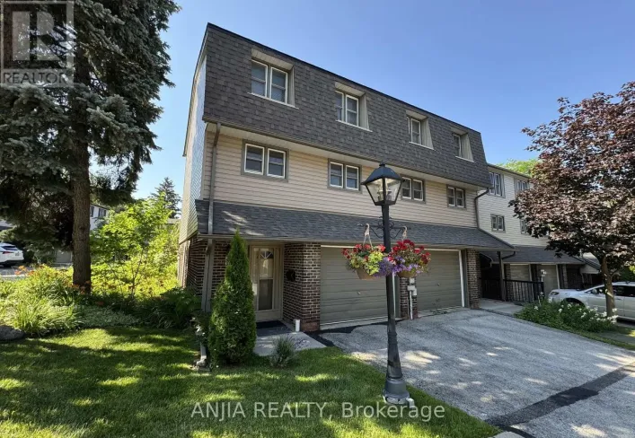 7 PURPLE SAGEWAY, Toronto