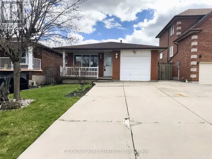 7 QUINCY COURT, Hamilton
