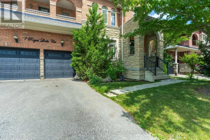 7 ROYAL LINKS CIRCLE, Brampton