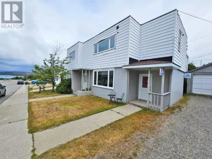 7 Stevens Ave, Marathon