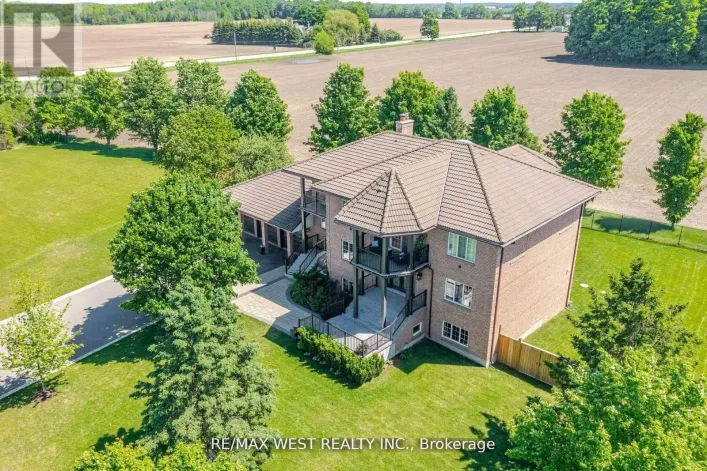 7 STEWART CRESCENT, Essa