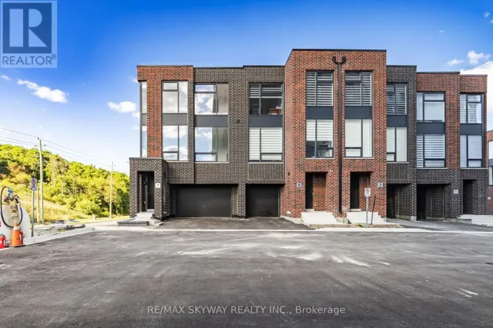 7 TAYLOR COURT, Caledon