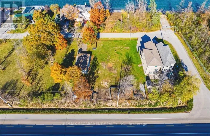 7 TRILLIUM AVENUE, Hamilton