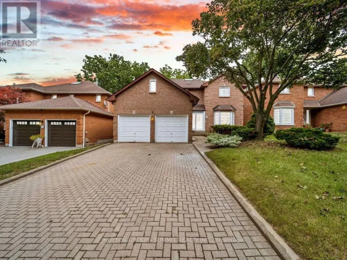 7 WINDING COURT, Toronto