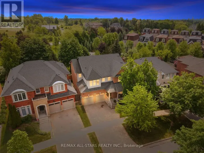 7 WOOD THRUSH AVENUE, Markham