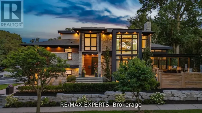 7 WOODVALLEY DRIVE, Toronto
