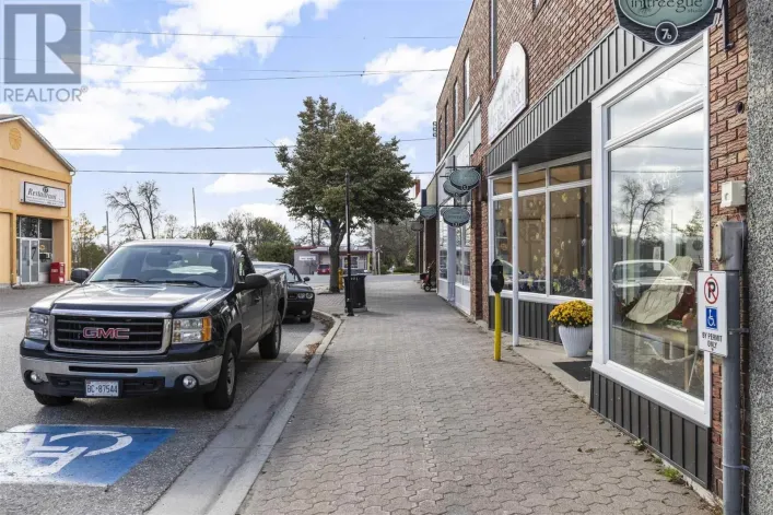 7 Woodward AVE, Blind River