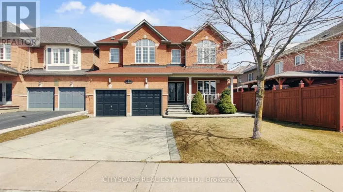 7 YELLOW AVENS BOULEVARD, Brampton