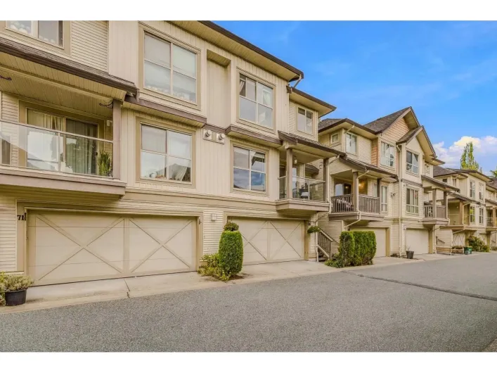 70 20350 68 AVENUE, Langley