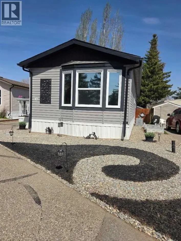 70, 2300 13th Street N, Lethbridge