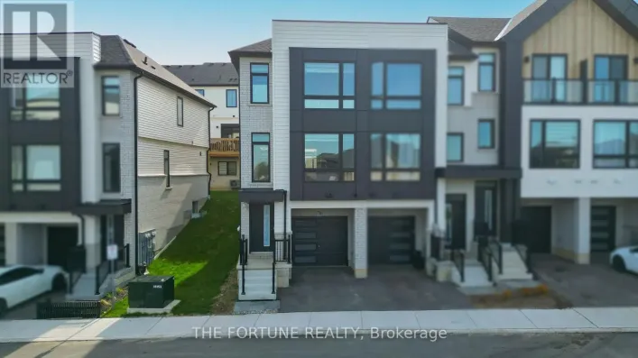 70 - 55 TOM BROWN DRIVE, Brant