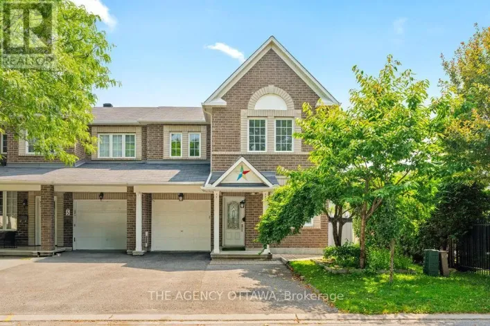70 APPLEDALE DRIVE, Ottawa