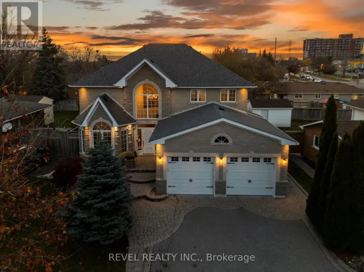 70 APPLEWOOD CRESCENT, Whitby