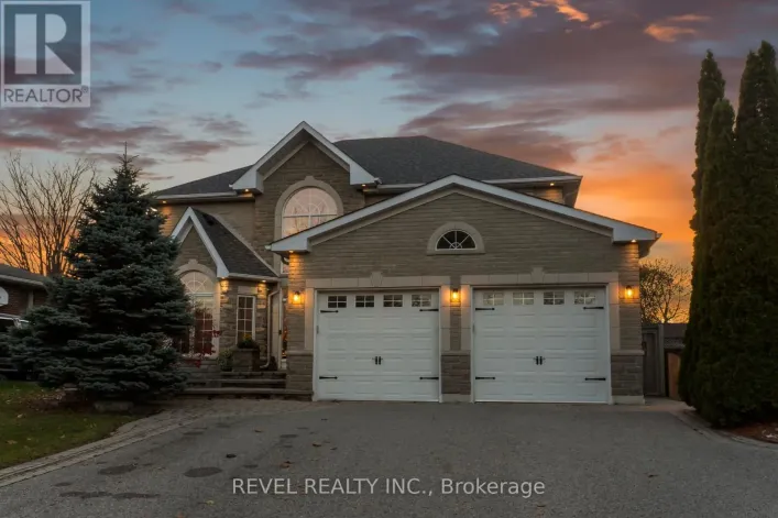70 APPLEWOOD CRESCENT, Whitby