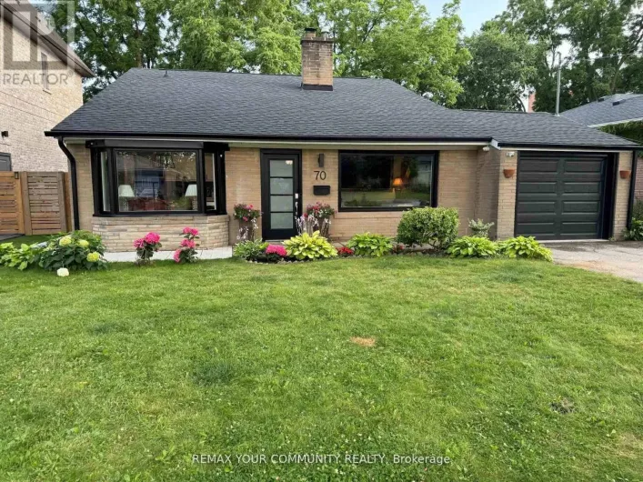 70 BEDFORD PARK AVENUE, Richmond Hill