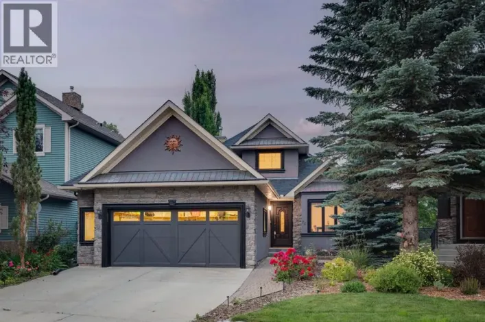 70 Discovery Ridge Court SW, Calgary