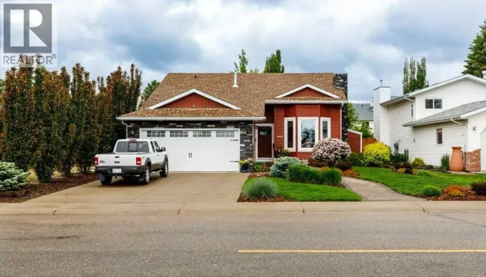 70 Douglas Avenue, Red Deer
