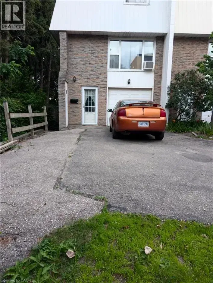 Row / Townhouse for rent: 70 MORGAN Avenue Unit# 15, Kitchener